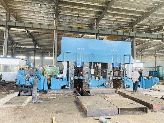 4 Yüksek İki Kafa Ters Soğuk Değirmen Tandem Tersinir Soğuk Haddehane Makinesi