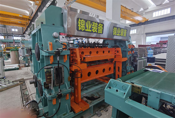 Uzunluk Hattı Paslanmaz Çelik 0.3 - 3 X 1000 200mm Otomatik Döner Makas Fly Cut