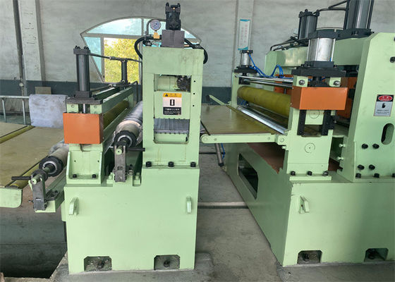 120m / Min Yüksek Hassasiyetli Metal Dilme Hattı Alüminyum Sac Rulo Dilme Makinesi