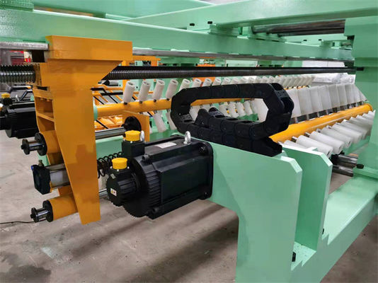 Alüminyum Rulo Sac Fly Shear Uzunluk Hatlarına 300-1600mm Genişliğe Kesildi