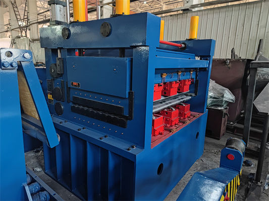 Ev Aletleri Levhası İçin Ön Boyalı Renk Kaplı Metal Boy Kesme Makinesi