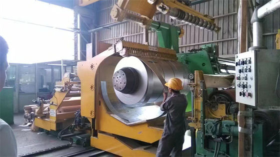 Yükleme Boşaltma Zemin Beşiği Bobin Dilme Makinesi Araba İnce Sac Çelik Dilme Hattı