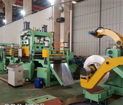 Boy Hattı 0.3-3 X 1250 İçin Yüksek Hassasiyetli Otomatik Döner Makas Kesimi