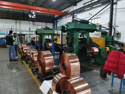 Bakır Bakır Şerit Sıcak Soğuk Yuvarlama Mühendisleri Kalınlığı 20 mm'den 0.1 mm'ye kadar