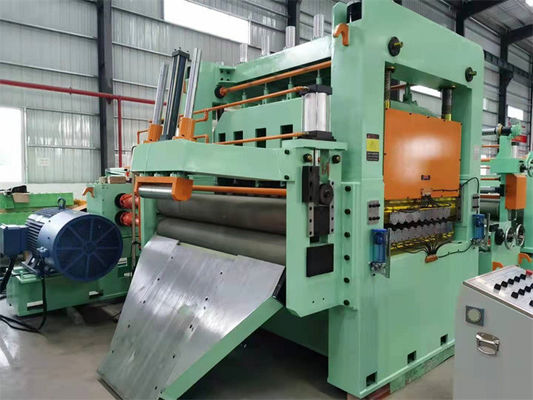 Alüminyum Rulo Sac Fly Shear Uzunluk Hatlarına 300-1600mm Genişliğe Kesildi