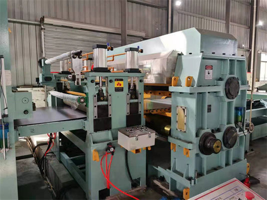Uzunluk Hattına Yüksek Hızlı Hassas Uçan Makas Kesimi 0.3-3 X 1600